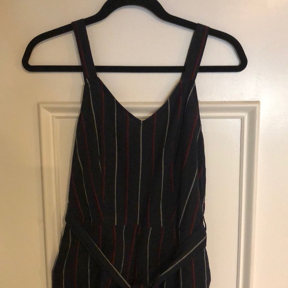 Jumpsuit - Picture 3 of 4